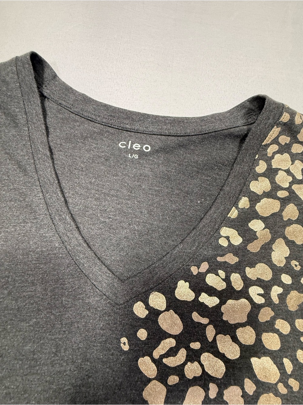 cleo Charcoal Long-Sleeve Top with Metallic Gold Leopard Shoulder - Picture 4 of 7